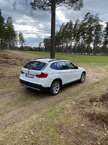 BMW X1 4 of 5