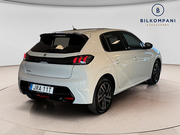 Peugeot 208 3 of 5