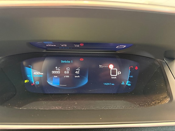 Peugeot 208 10 of 15