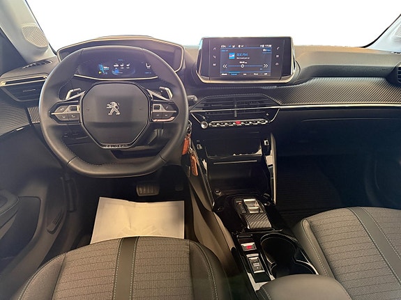 Peugeot 208 8 of 15
