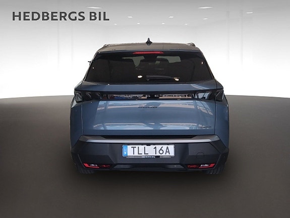 Peugeot 5008 4 of 5