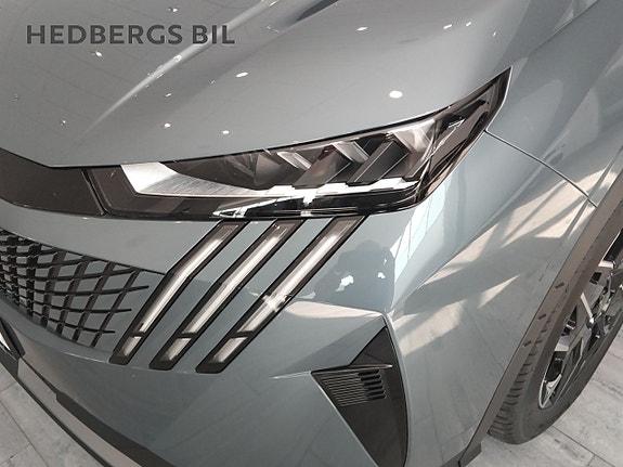 Peugeot 5008 13 of 14