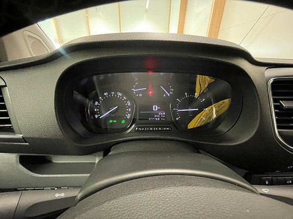 Peugeot Expert 15 of 15