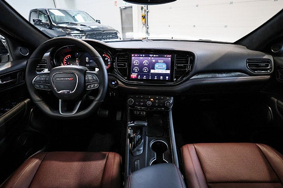 Dodge Durango 9 of 30