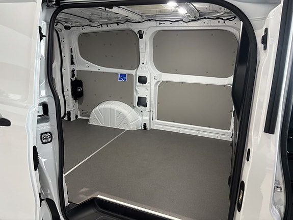 Volkswagen Transporter 4 of 5