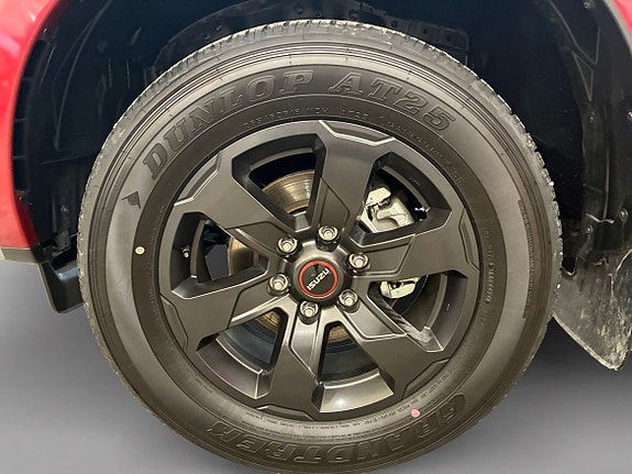 Isuzu D-max 14 of 15