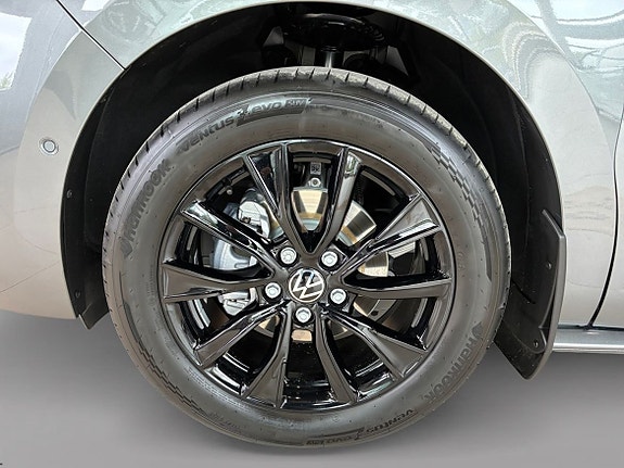 Volkswagen California 14 of 27