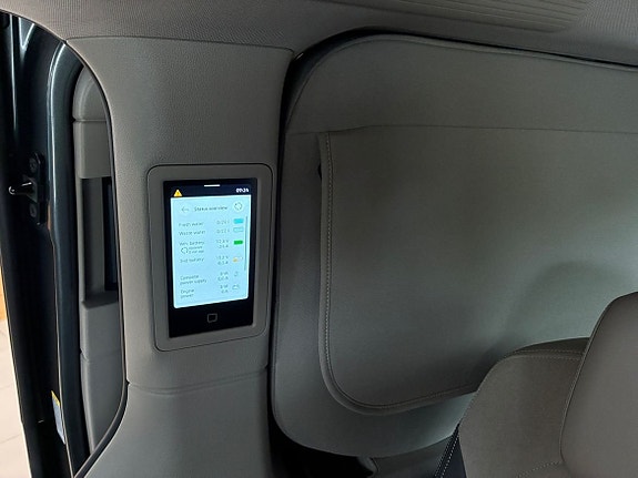 Volkswagen California 21 of 27