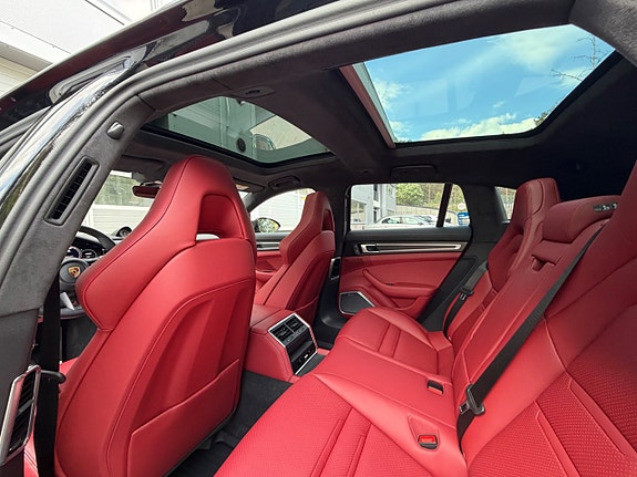 Porsche Panamera GTS 9 of 21
