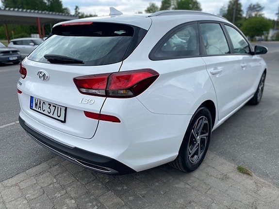 Hyundai i30 3 of 5