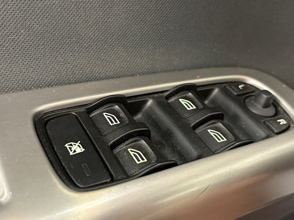 Volvo V50 12 of 14