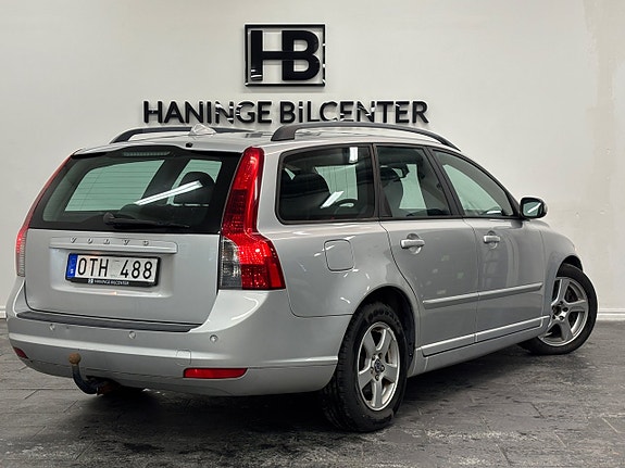 Volvo V50 5 of 14