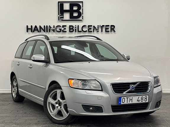 Volvo V50 4 of 14