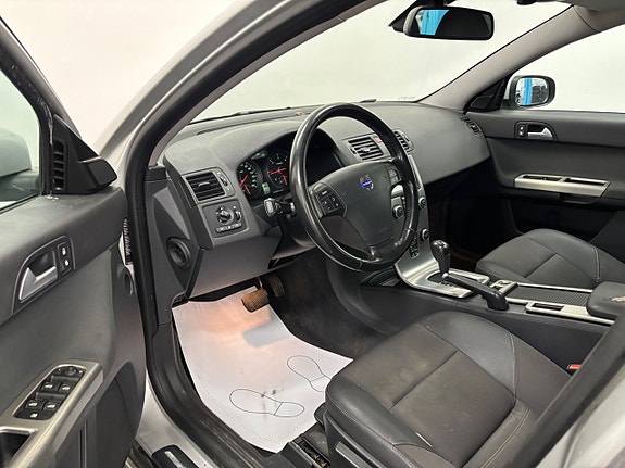 Volvo V50 10 of 14