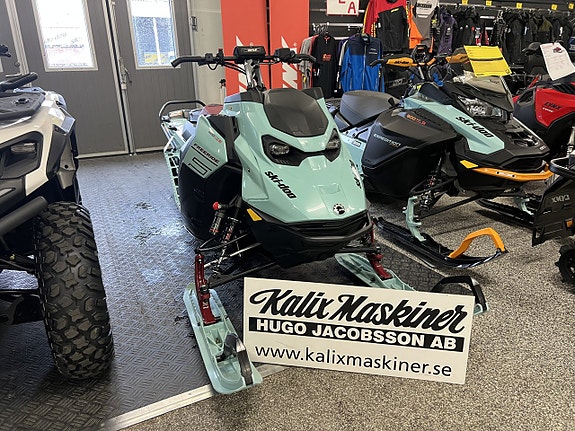 Ski-Doo Freeride 146" 850 Turbo 10,25" 136 mil