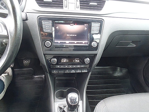 Skoda Rapid Spaceback 7 of 10