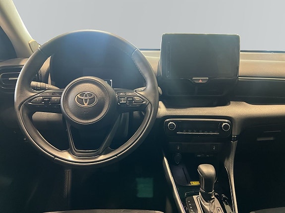 Toyota Yaris 6 of 28
