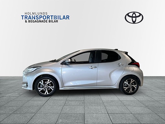 Toyota Yaris 26 of 28