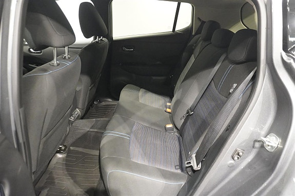 Nissan Leaf 5 of 5
