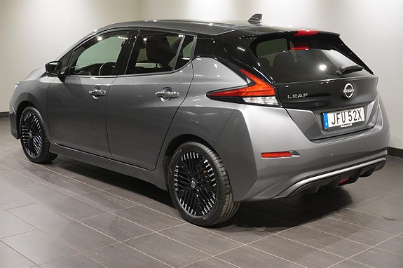Nissan Leaf 3 of 5