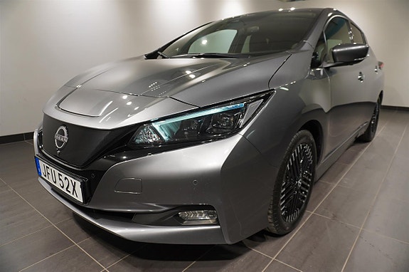 Nissan Leaf 15 of 16