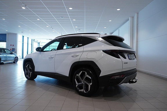 Hyundai Tucson 3 of 5