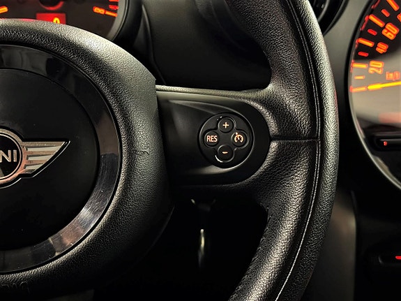 MINI Countryman One 16 of 22