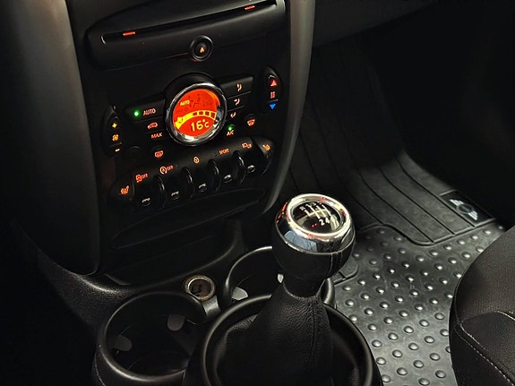MINI Countryman One 17 of 22