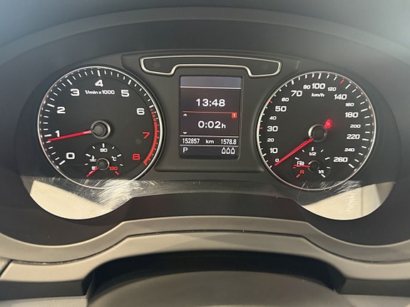 Audi Q3 13 of 16