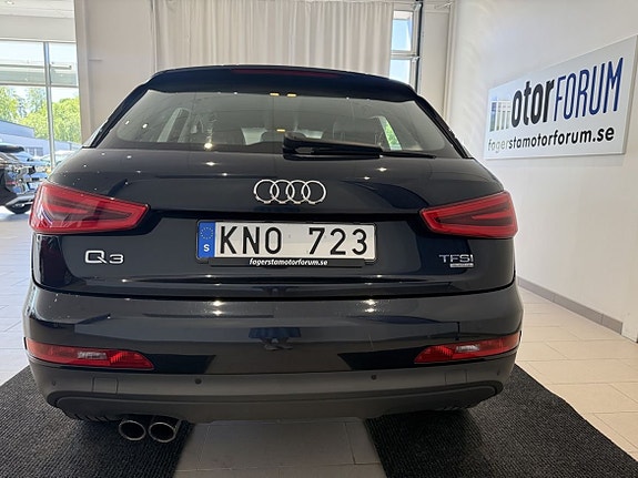 Audi Q3 4 of 5