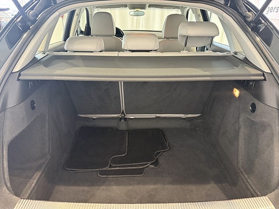 Audi Q3 5 of 5