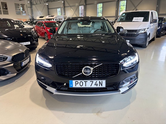 Volvo V90 Cross Country 5 of 5