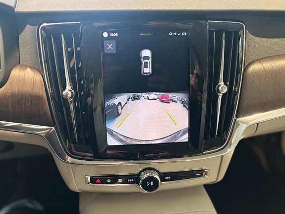 Volvo V90 Cross Country 15 of 21