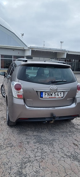 Toyota Verso 3 of 5