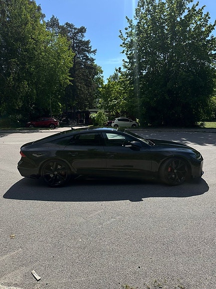 Audi RS7 2 of 12