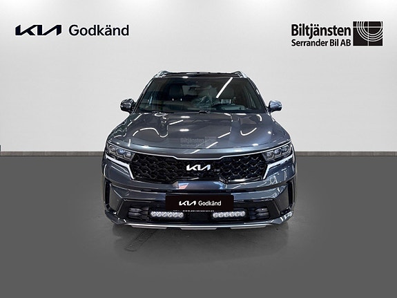 Kia Sorento 2 of 14