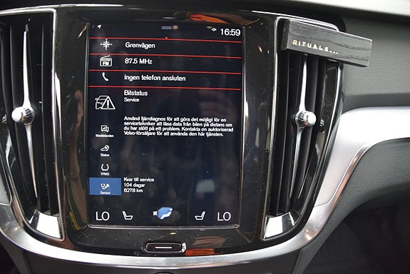 Volvo V60 14 of 27