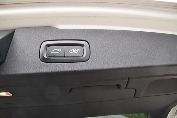 Volvo V60 26 of 27