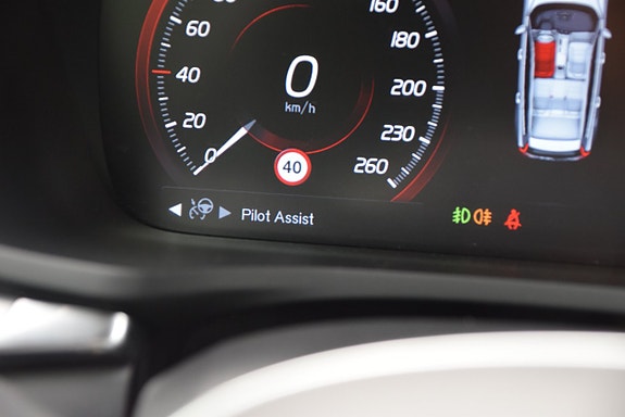 Volvo V60 18 of 27