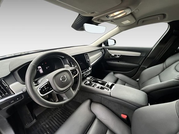Volvo V90 10 of 20