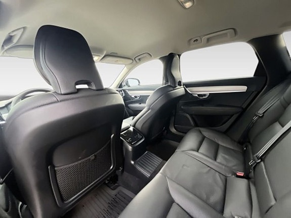 Volvo V90 12 of 20