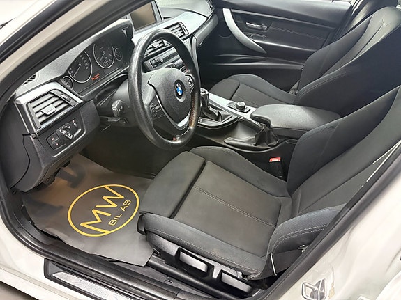 BMW 320d 5 of 5
