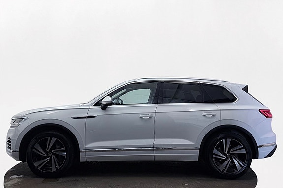 Volkswagen Touareg 10 of 30