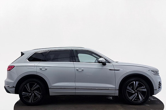 Volkswagen Touareg 5 of 30