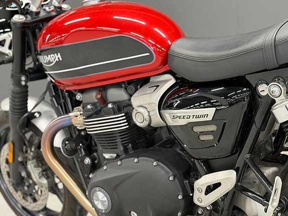 Triumph Speed Twin 1200|925 mil|Svensksåld|97hk 13 of 15