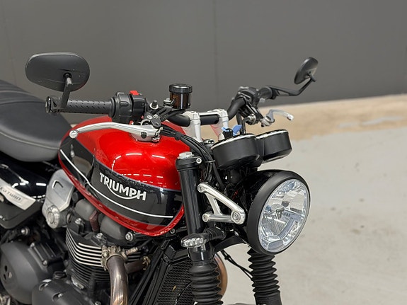 Triumph Speed Twin 1200|925 mil|Svensksåld|97hk 8 of 15
