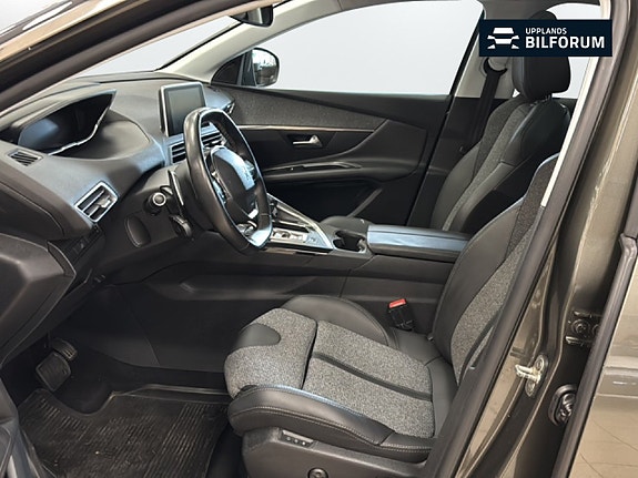 Peugeot 3008 8 of 17