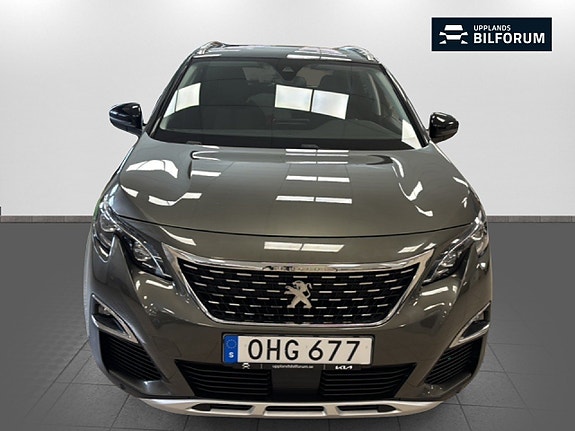 Peugeot 3008 2 of 5