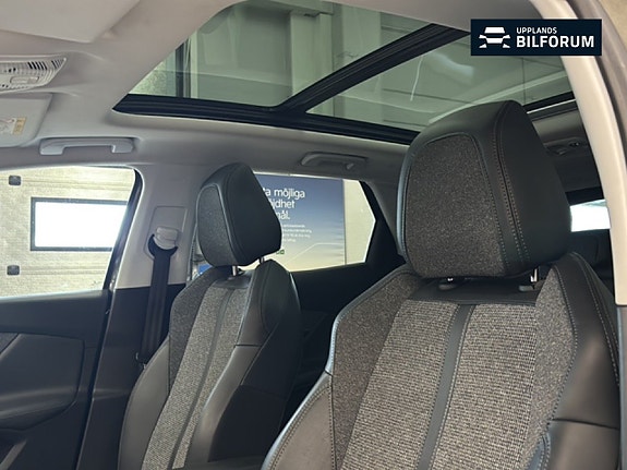 Peugeot 3008 16 of 17