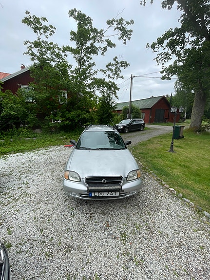 Suzuki Baleno 7 of 11